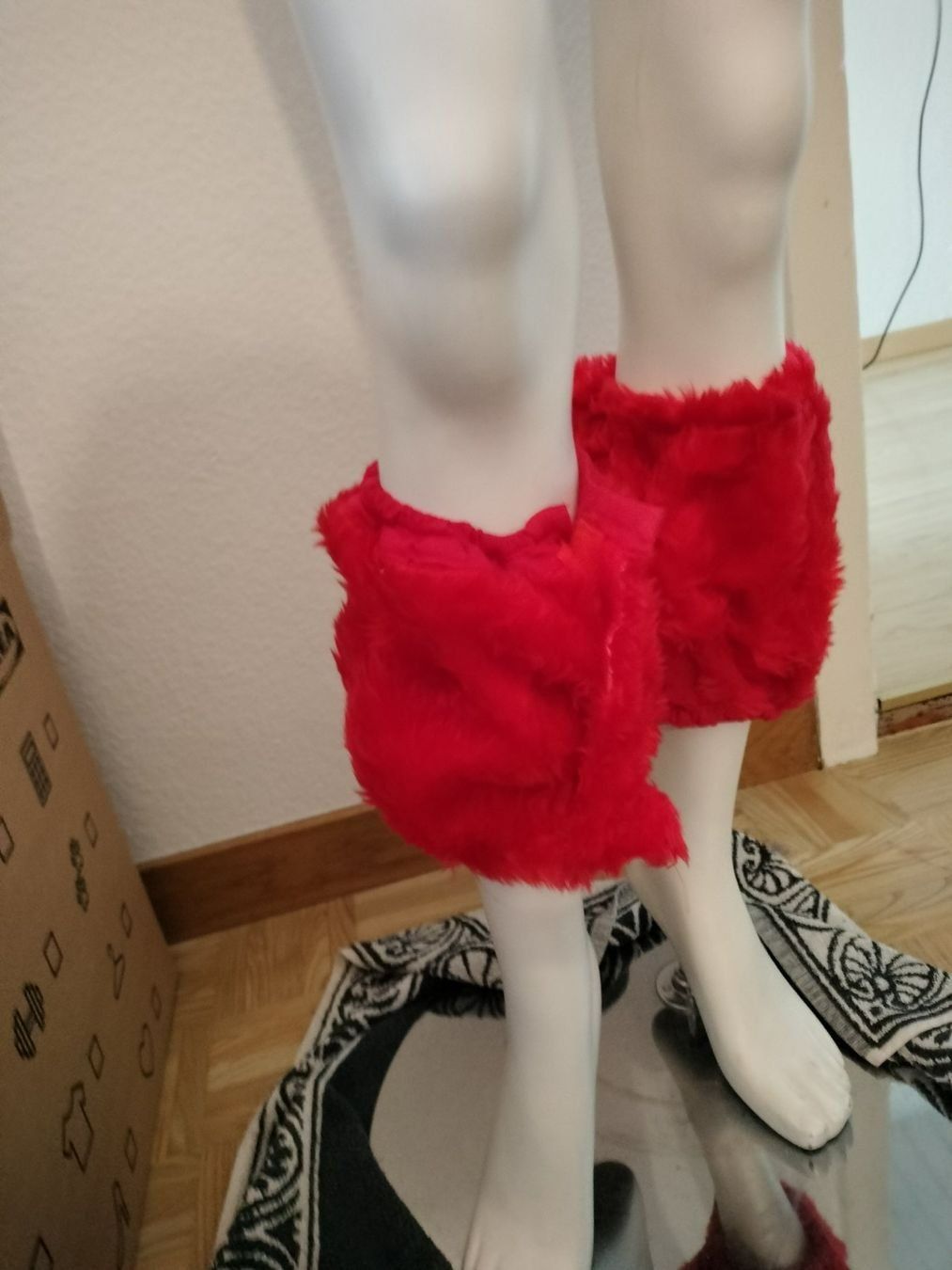 Costumi: Teufel Kostüm Set rot Plüsch – Usato da Gümligen venduto da Fantapanda 5