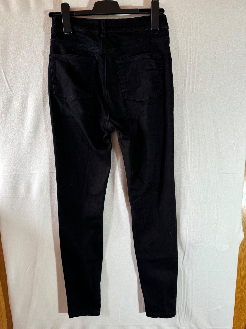 Primark Jeans: schwarze Jeans von Primark Gr. 38 – Usato da Grosswangen venduto da second_hand_dress 2