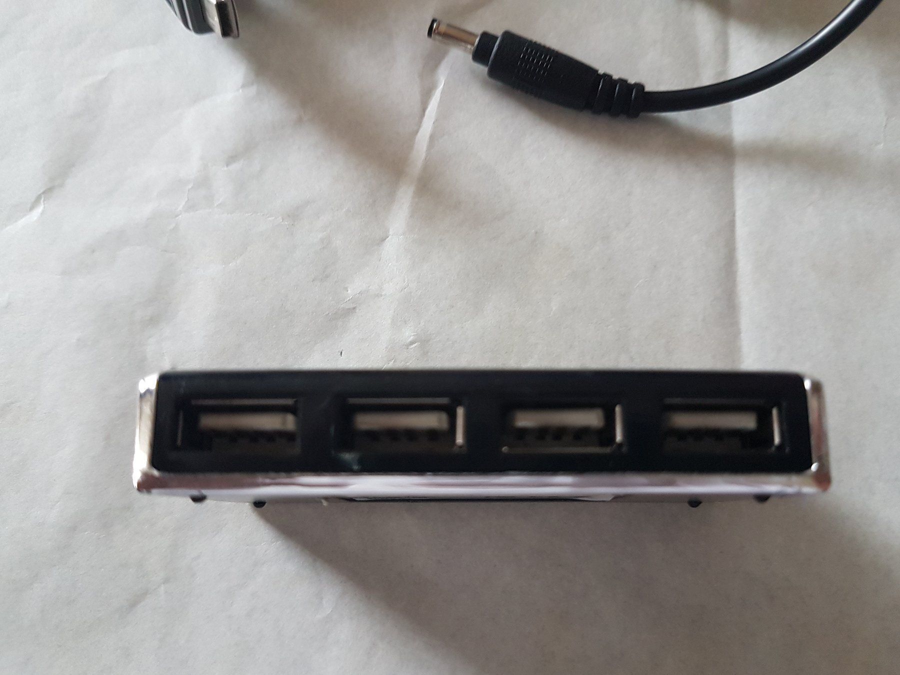 Hub & Switch: Digitus Hub 4 x USB avec transfo (d) – Usato da Marin-Epagnier venduto da Riccardo04 2