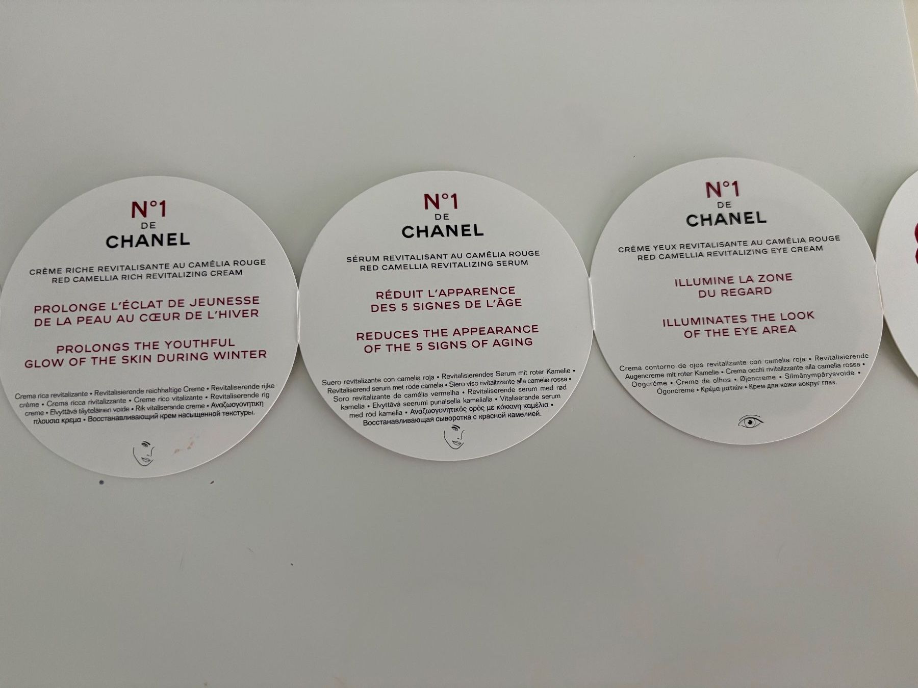 Chanel Gesichtspflege: CHANEL N°1 Skincare Samples – Neu und originalverpackt aus Muzzano von Sidney_3 4