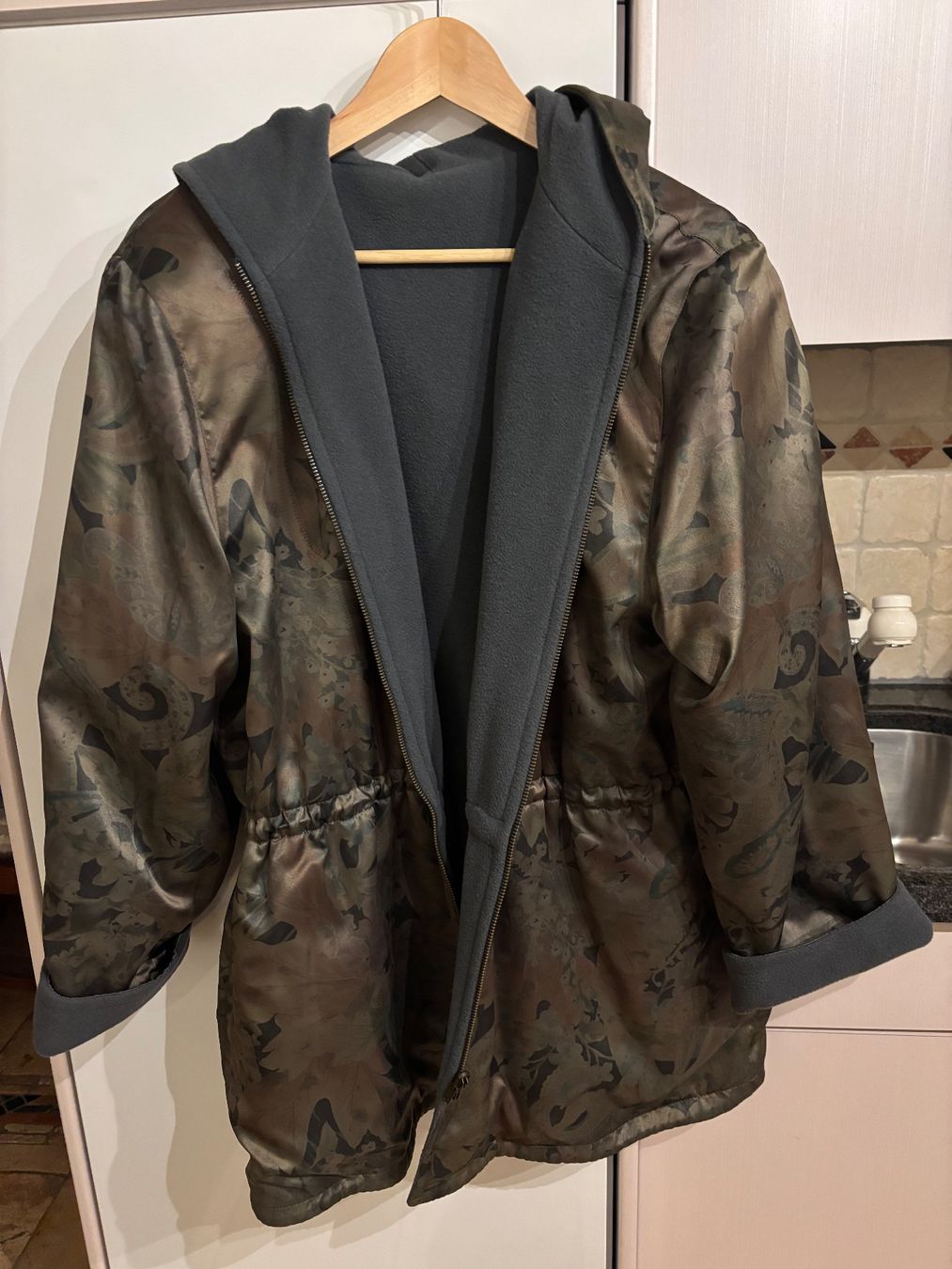 Jacken: Giacca invernale reversibile con cappuccio - – Gebraucht aus Vezia von rit_7ypb 2