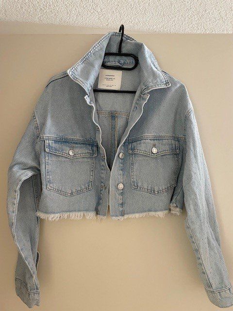 Elegantes Jeansjacke Mit Glitzer Ebenbild