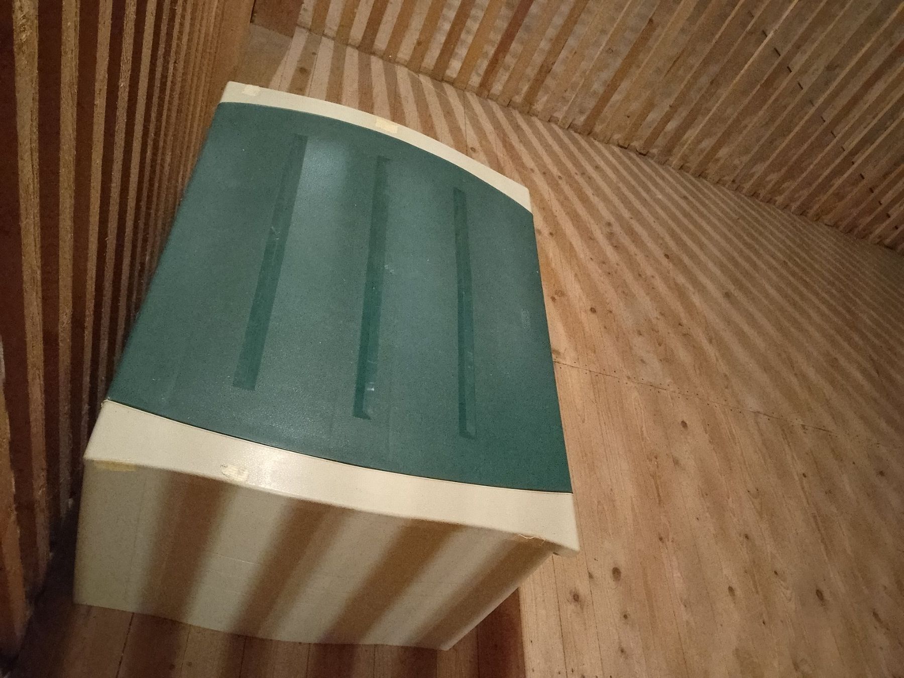 Tutti gli attrezzi: Geschirr oder Werkzeugbox – Usato da Weinfelden venduto da PaterPio1968