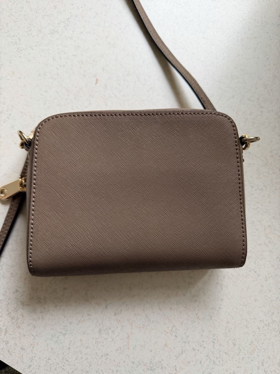 DKNY Sacs: Umhängetasche DKNY – D'occasion à Uitikon Waldegg par Obscht10 5