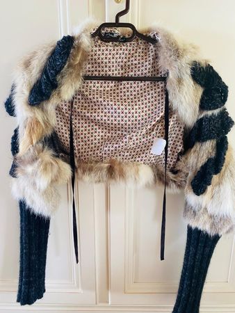 Super kurzes Jäcken von Tricot Chic DGr. 36
