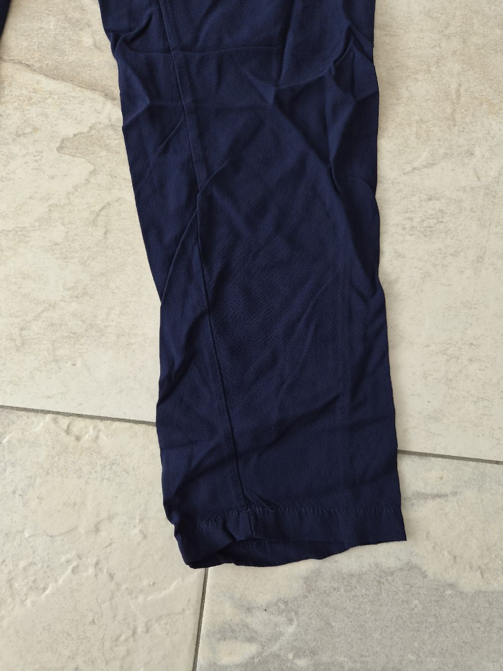 Pantaloni: Sommerhose dunkelblau Grösse S, Chicorée  – Usato da Niederrohrdorf venduto da Miripfiri 3