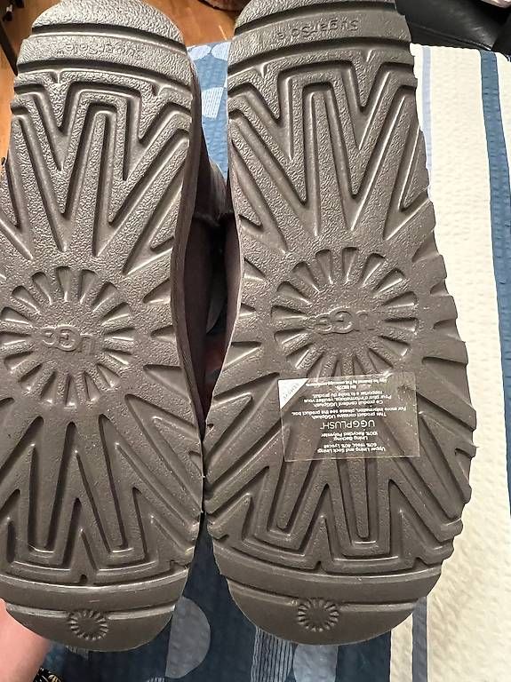 Ugg Damenschuhe: NEU **UGG Stiefel**Gr. 41 (EU), PREISWERT – Neu und originalverpackt aus Zürich von Ceca52 3
