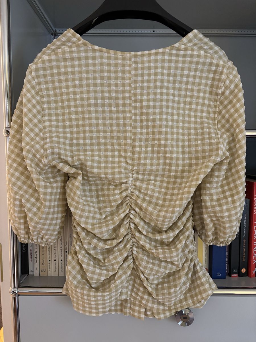 Ganni Tops: GANNI Top – Neuf (Voir description) à Zürich par Lynnlouise 1