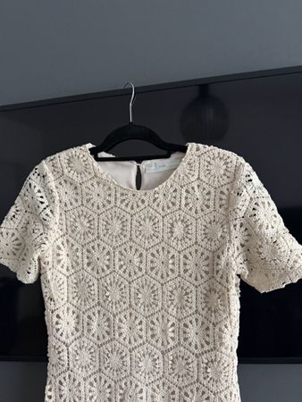 Gehäkeltes Sommerkleid Guess Gr.40Ideal für warme Tage!59