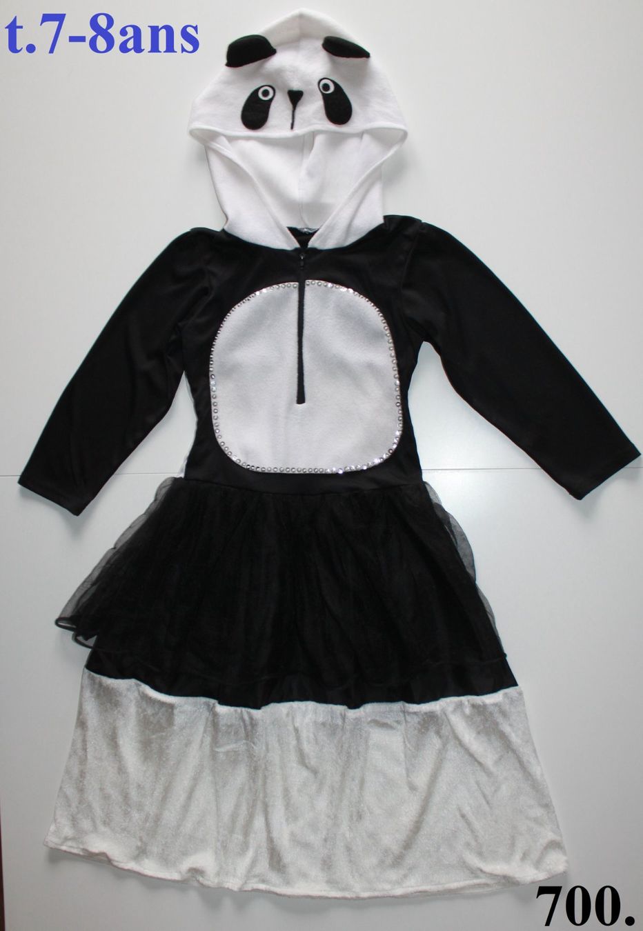 Costumi: Costume Panda / Kostüm Panda   t. 7 - 8 ans – Usato da Peseux venduto da CoolShoping