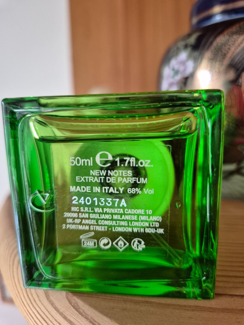 Profumi & Eau de Toilette: Latte Pistachio – Usato da Zug venduto da Christina.M9 2