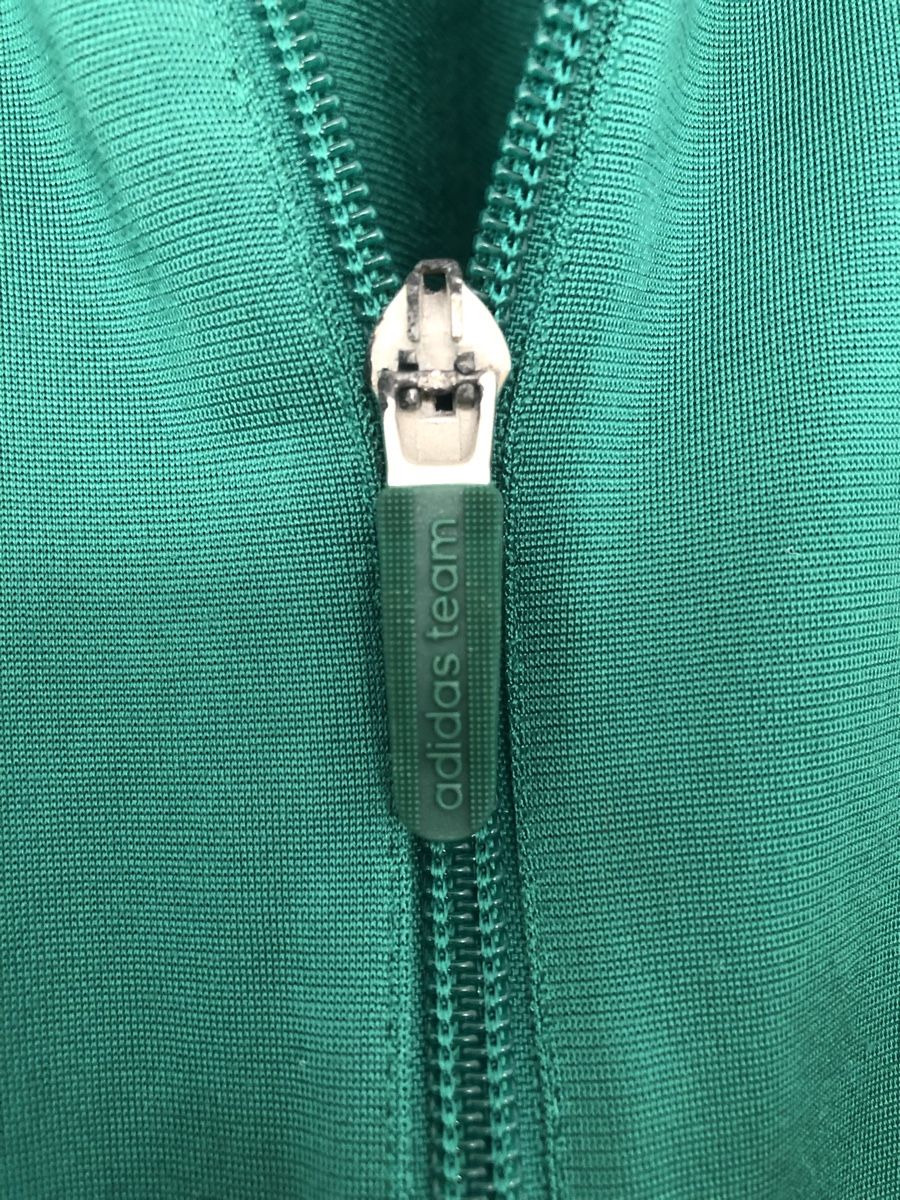 Adidas Giacche: Adidasjacke – Usato da Zürich venduto da j.5k7 4