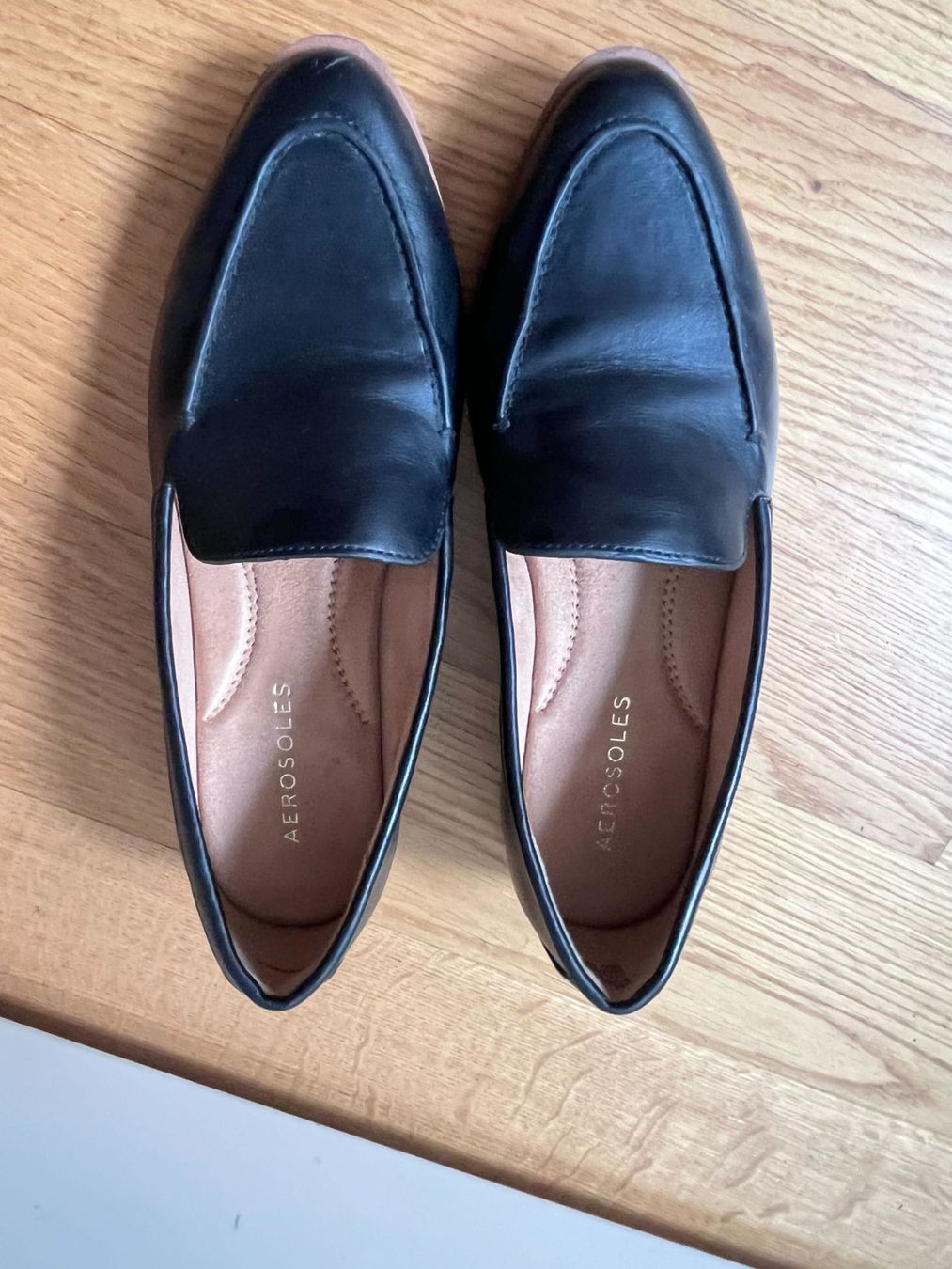 Scarpe da donna: Black pointed leather loafers (US 6) – Usato da Zürich venduto da kry_85p7