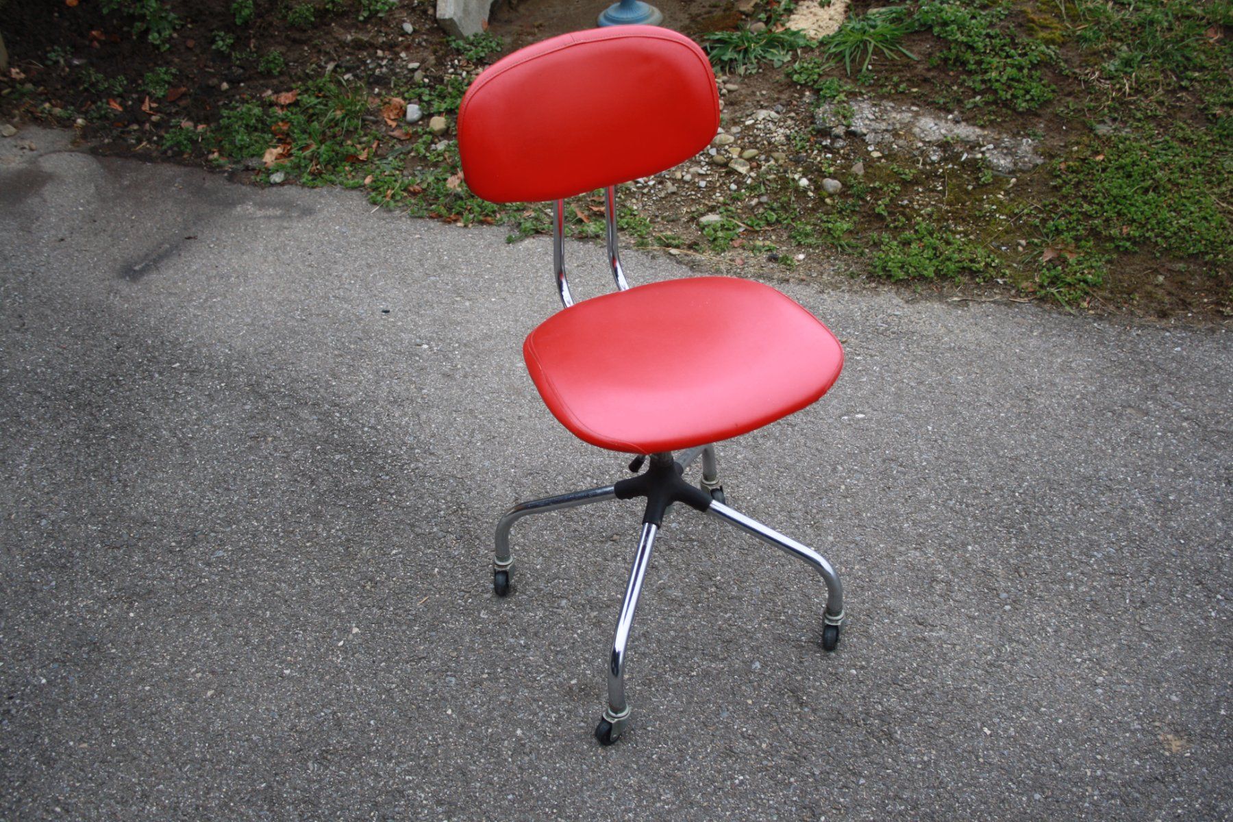 Sedie: VINTAGE BÜROSTUHL  STUHL – Usato da Wauwil venduto da Pneuedy 2