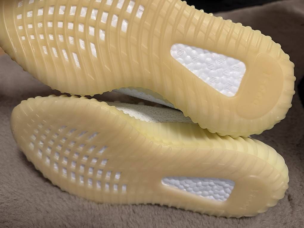 Adidas Herrenschuhe: Adidas Yeezy Boost 350 V2 Triple White – Neu (gemäss Beschreibung) aus Wittenbach von janine37 4