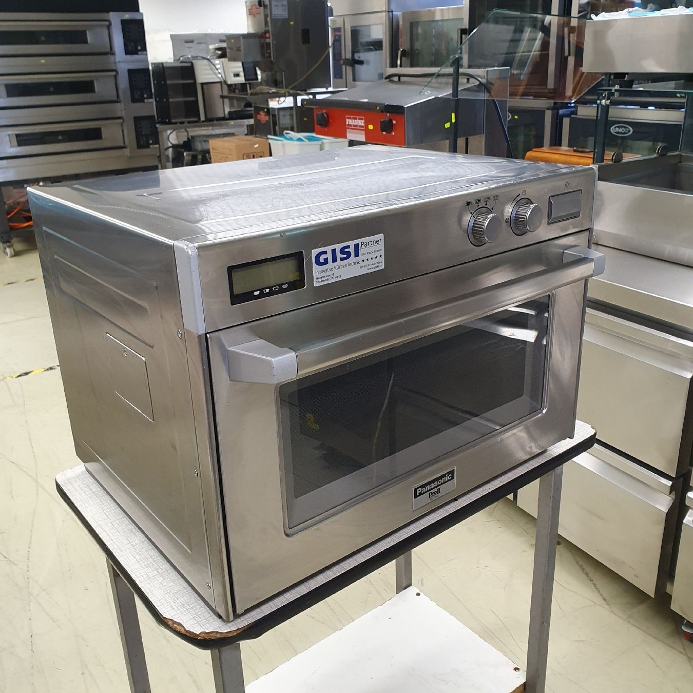 Elettrodomestici da cucina: Gastronomi Panasonic  Mikrowelle – Usato da Niederwangen BE venduto da HasGastrobedarf 1