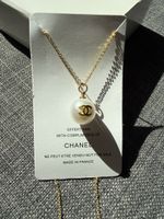 Chanel faux pearl pendant necklace