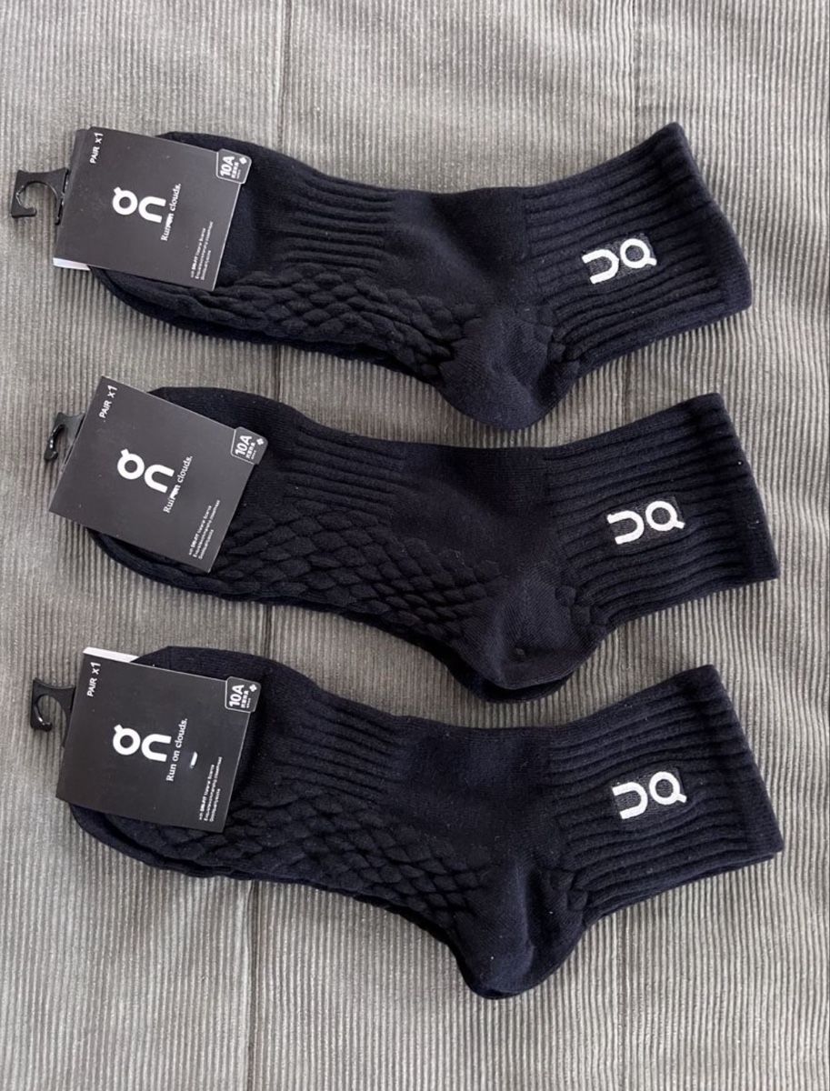 Socken: On Socken – Neu und originalverpackt aus Wattwil von SchweizIT