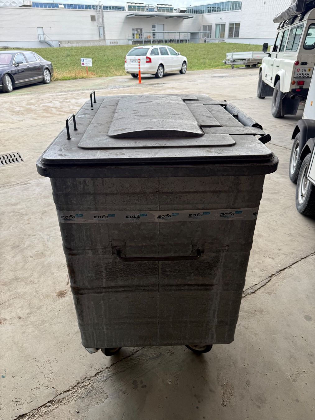 Sonstiges für Büro & Gewerbe: Abfall Container Universal – Gebraucht aus Hallau von mofaplus 2