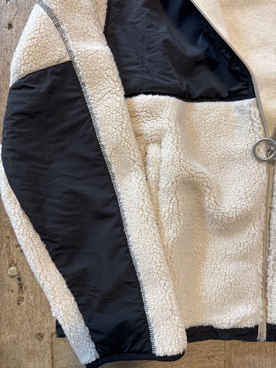 Giacche: Ami Fleece Jacket - New with Tags - Size Large! 50 Chars – Nuovo (secondo la descrizione) da Bülach venduto da Suters0403 4