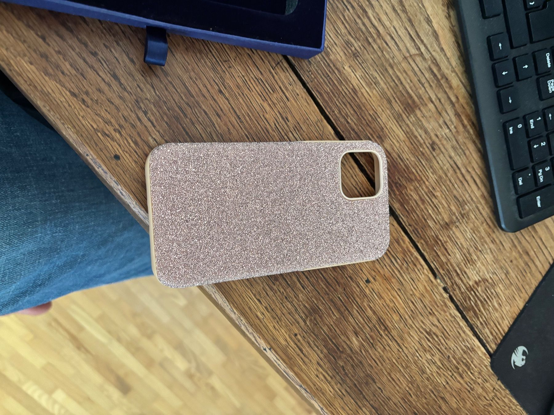 Swarovski Cover & Protezioni schermo: Original Swarovski Handyhülle iPhone 12 / 12 pro – Usato da Zürich venduto da j.brauchbar 2