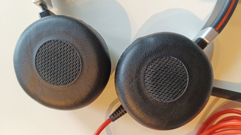 Jabra Evolve 40 Headset 5
