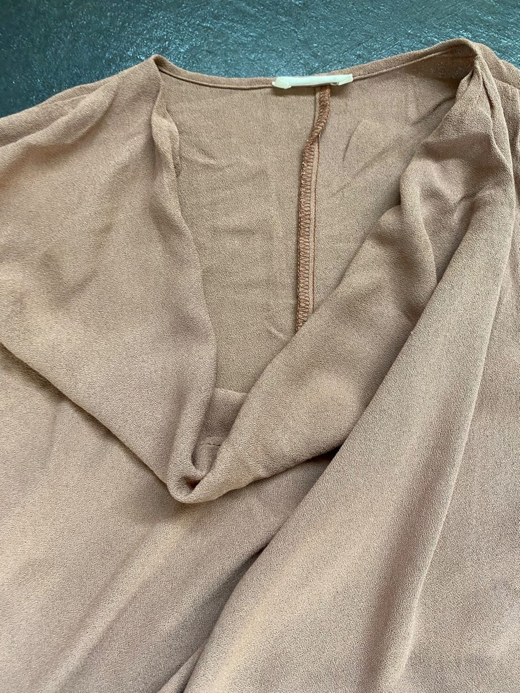 Tops: Top von American Vintage M – Gebraucht aus Chur von simhofstr 1