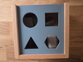 Holz Spielzeug Formensortierspiel für Kleinkinder