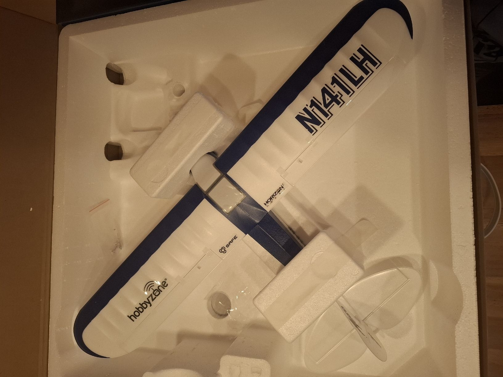 Modellismo RC: Sport Cub RC Modellflugzeug  – Nuovo e nell'imballaggio originale da Fraubrunnen venduto da Hady87 1