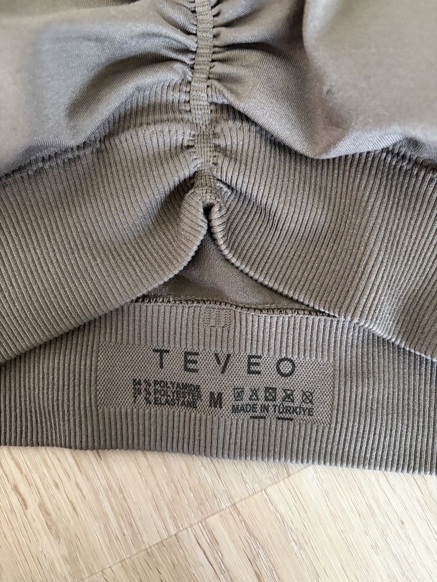 Teveo Tops: Teveo Sportoberteil – Neu (gemäss Beschreibung) aus Rütihof von liv_k2bp 2