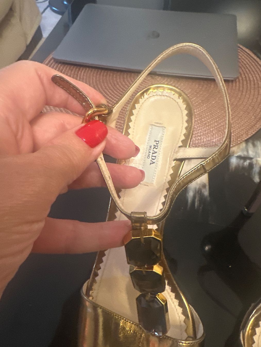 Prada Chaussures femmes: Chaussures femmes Prada – D'occasion à Genève par lka_65gh 1