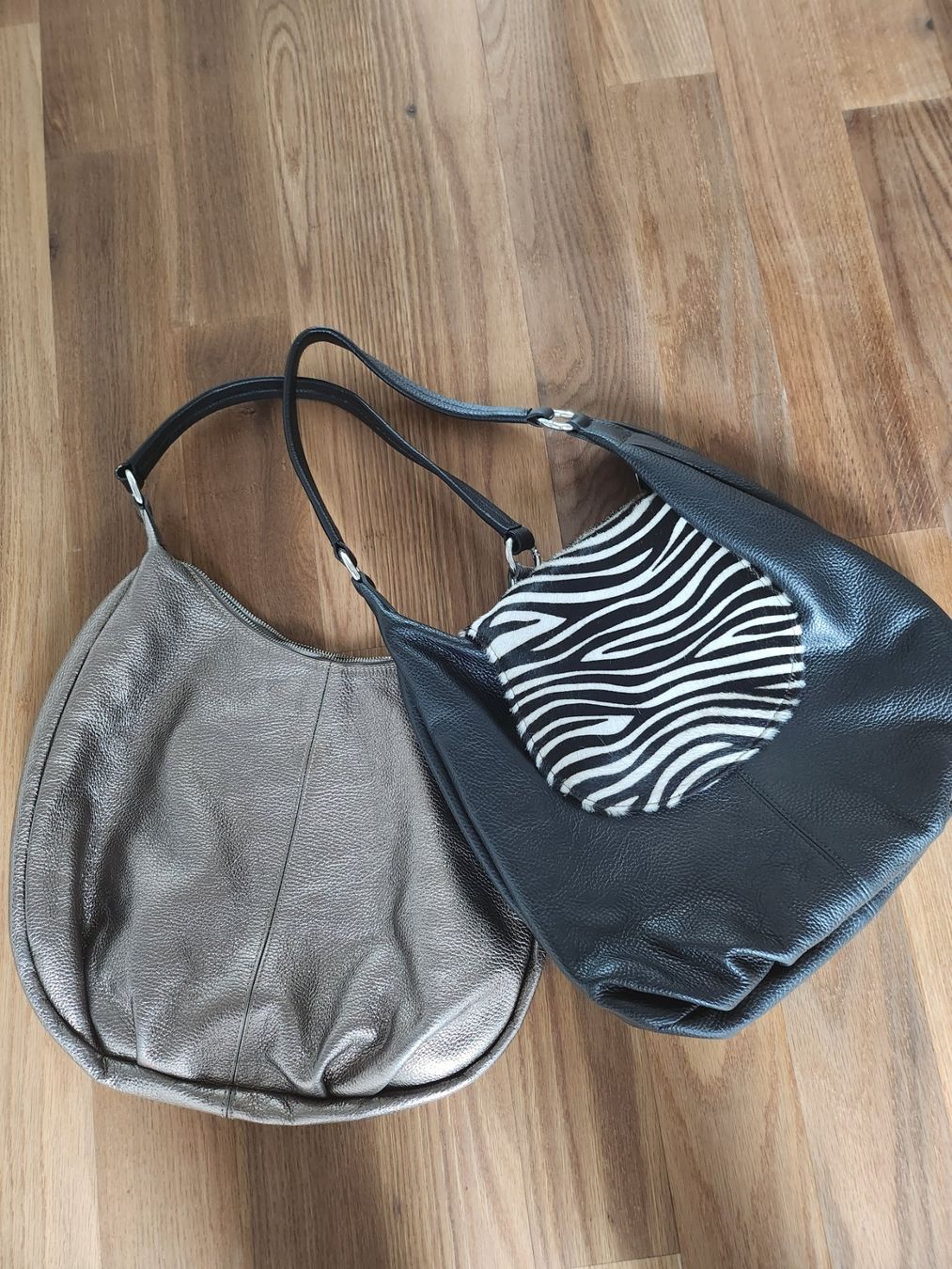 Taschen für Damen: Ledertaschen 2 Stück – Neu (gemäss Beschreibung) aus Arni AG von waetterhaex