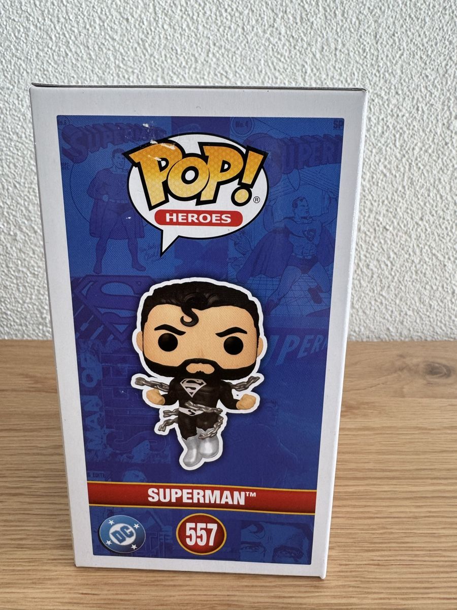 Funko Statuette: DC Funko Pop Superman Figur – Nuovo e nell'imballaggio originale da Sursee venduto da giu_205 2