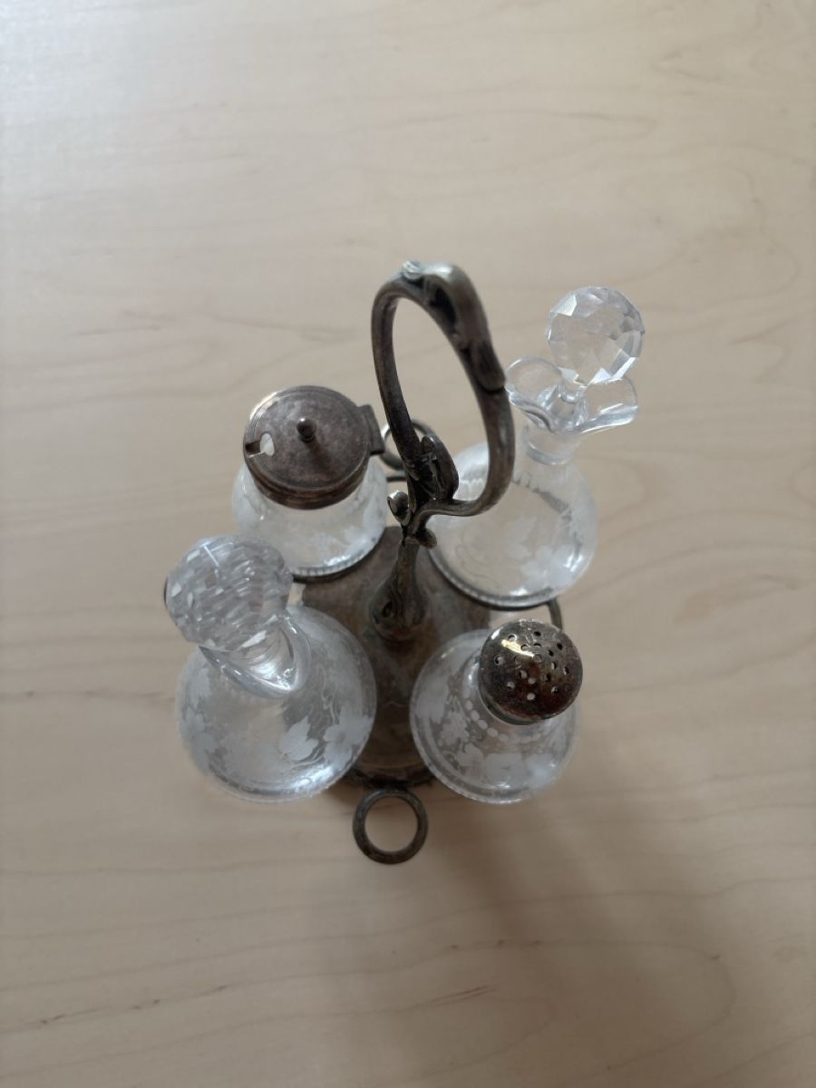 Tutte le decorazioni: Essig-Öl Set Vintage – Usato da Bern venduto da Lydiixa 2