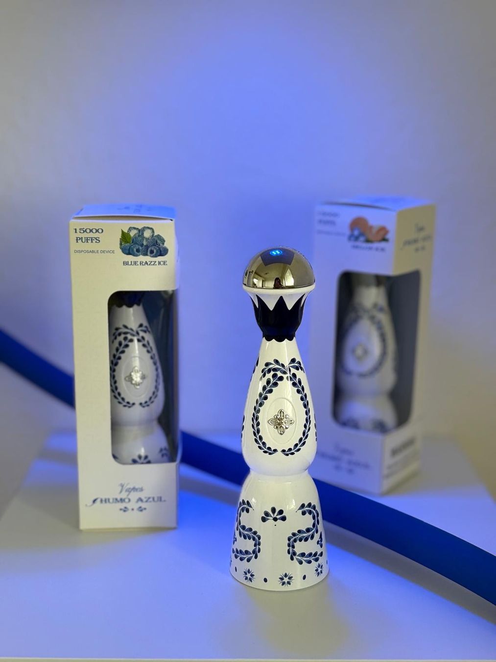 elfbar elfa master akku HUMO AZUL TEQUILA VAPE 8000 PUFFS BLUEBERRY ICE – Humo Azul Vapes main image 0