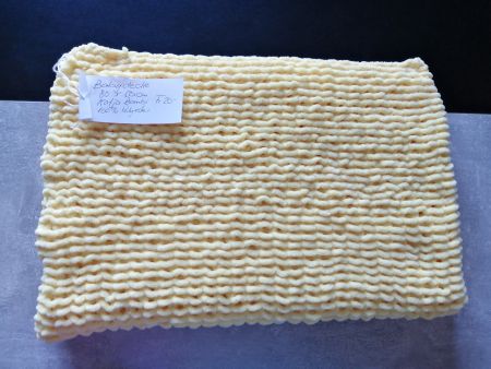 Babydecke handgestrickt, Grösse: 80x50cm