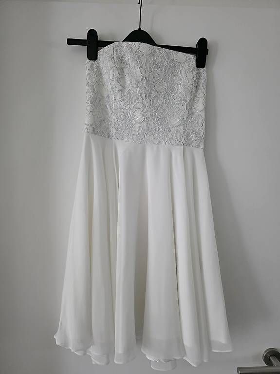Vestiti: Elegantes Swing Kleid  Grösse 36 – Usato da Frümsen venduto da mar_7jzg