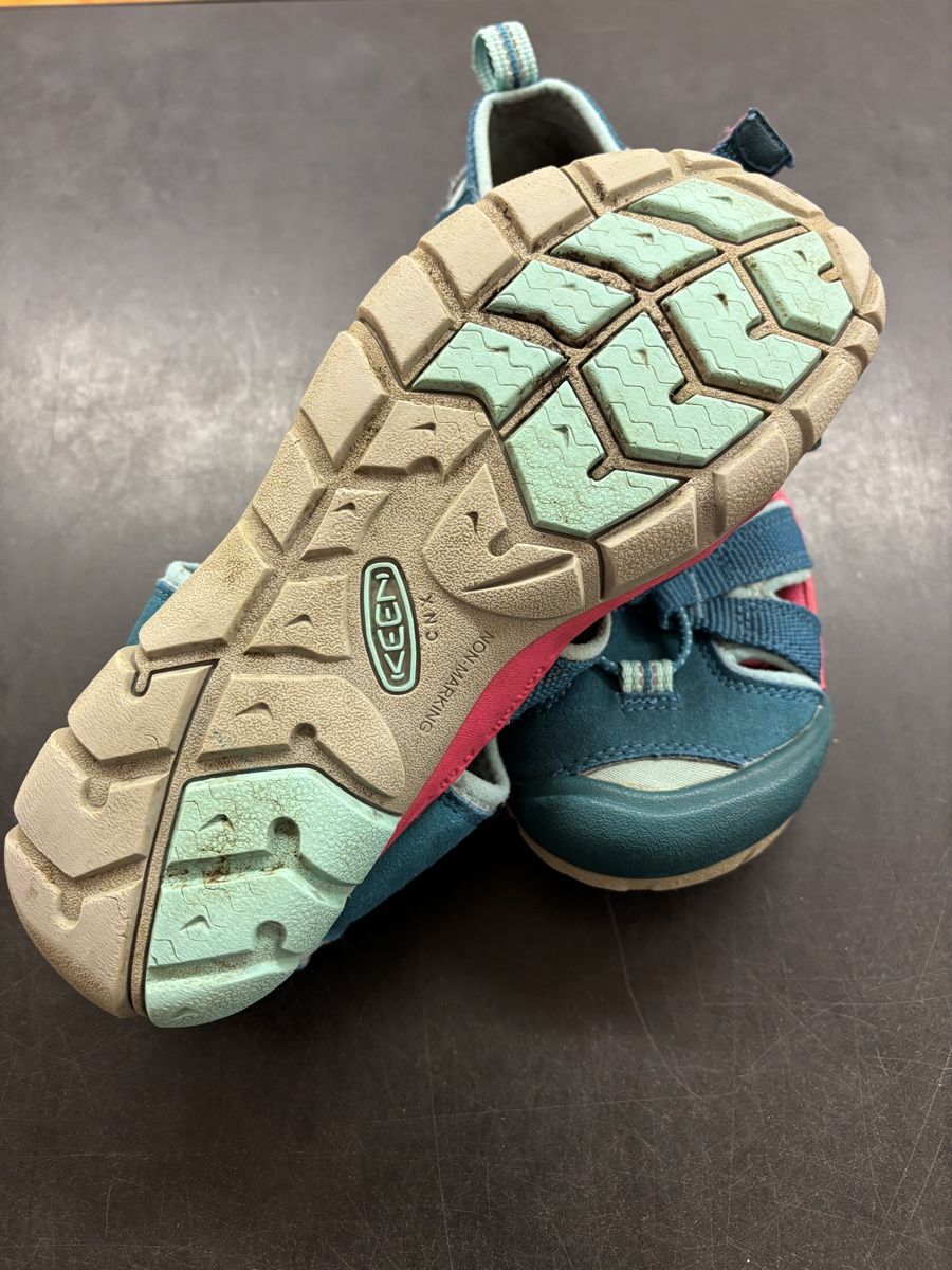 Keen Scarpe per ragazze: Keen Sandalen Mädels, Grösse 35 – Usato da Büren an der Aare venduto da Nikito2001 4