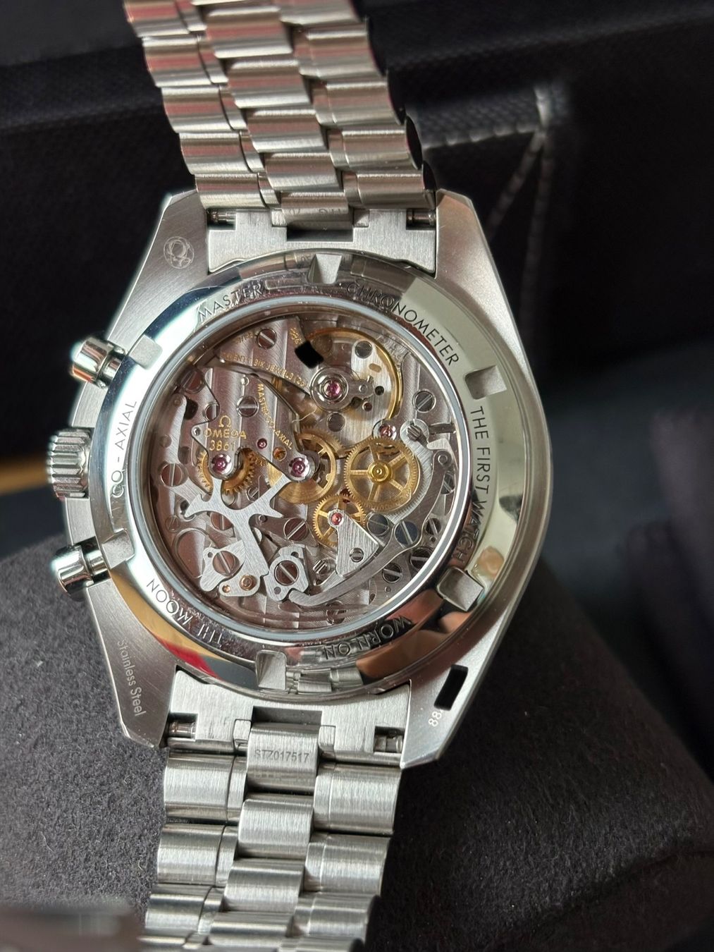 Omega Uhren: OMEGA Speedmaster Moonwatch White Fullset mit Garantie – Gebraucht aus Birsfelden von Mynos 5
