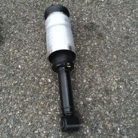 Range Rover Sport Federbein vorne