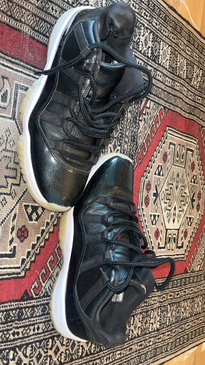 Jordan Herrenschuhe: 2 paar sneaker – Gebraucht aus Buchs AG von dim_6c9l 7