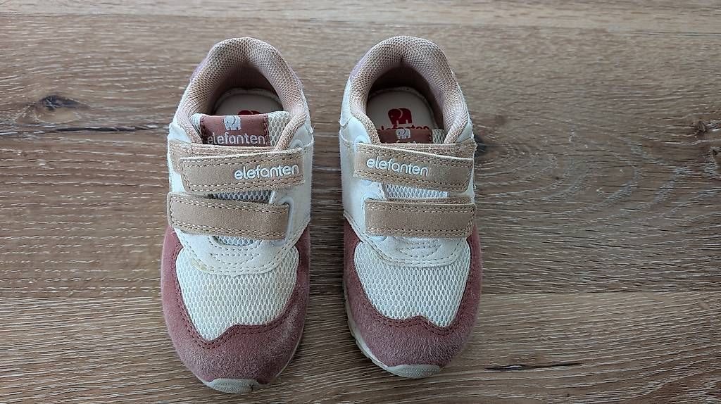 Elefanten Scarpe per ragazze: Elefanten Turnschuhe Grösse 23 – Usato da St. Erhard venduto da jor_c9md
