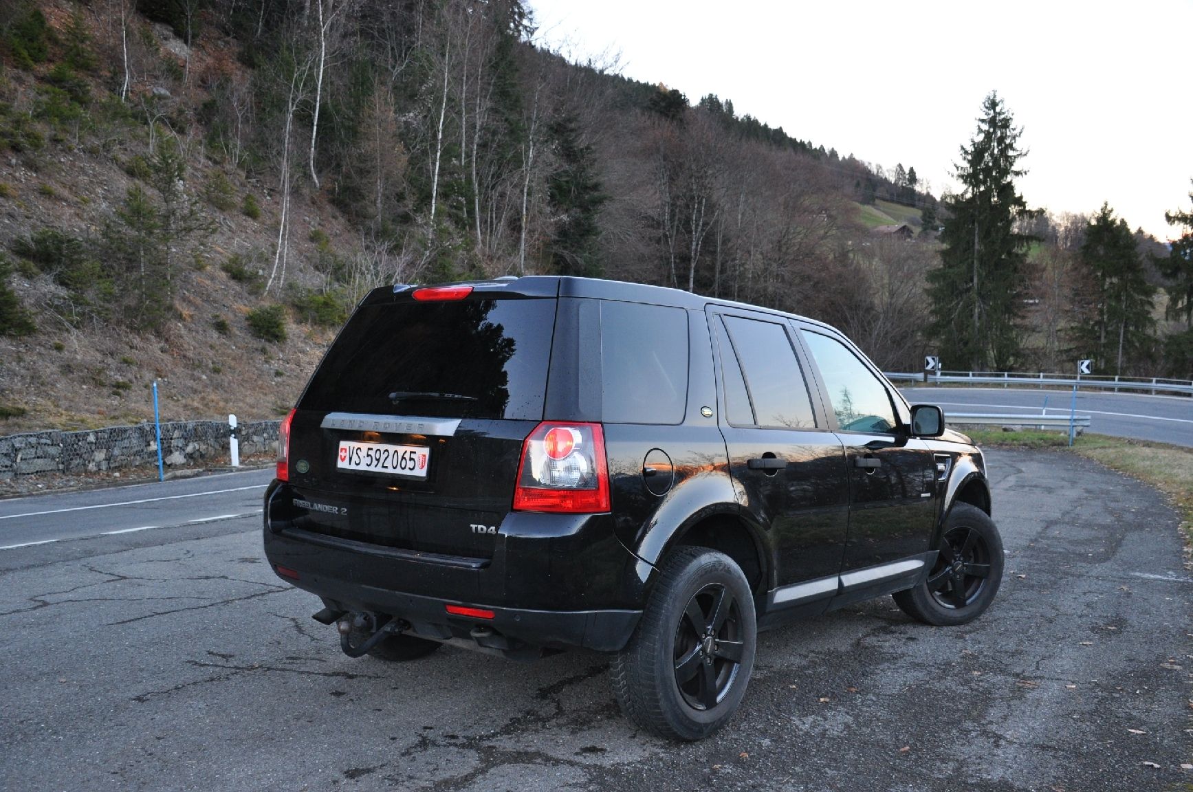Land Rover Automobili: Landrover freelander 2.2 TD4  – Usato da Monthey venduto da lpa_9ynf 2