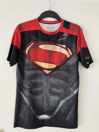 Superman T-Shirt, Gr. L, neuwertig, Top Zustand!