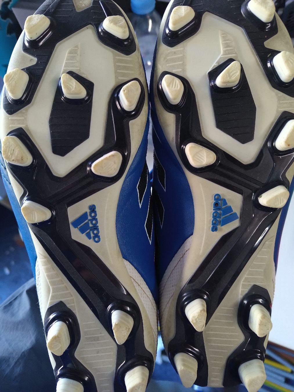 Adidas Chaussures garçon: Fußballschuhe – D'occasion à Münchenstein par Juaninhox 2