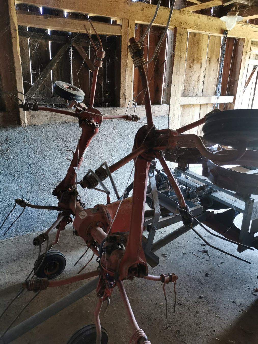 Tutte le macchine: Kreiselheuer – Usato da Kerns venduto da von_k5wb