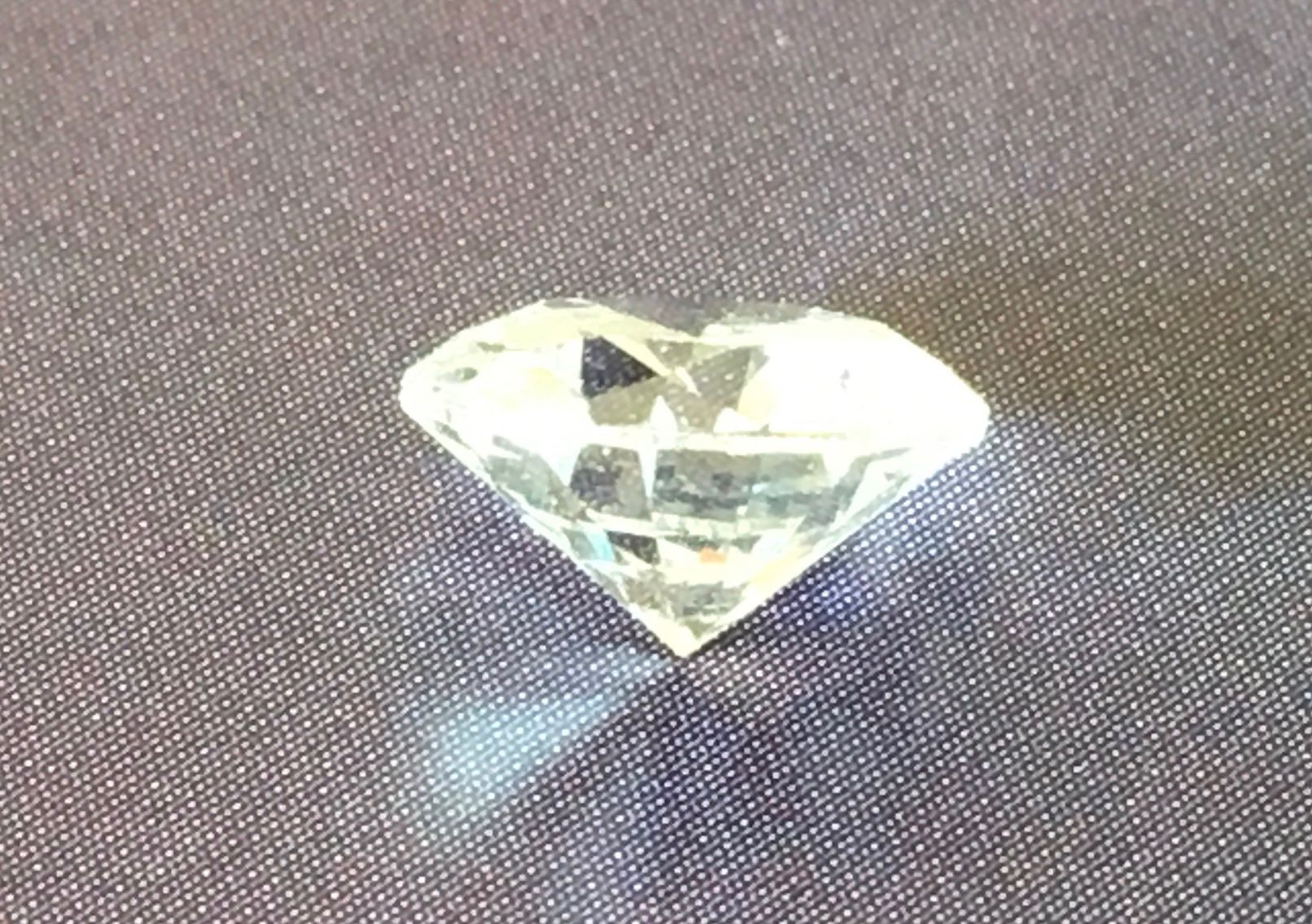 Pietre preziose: Diamant 1.001 Karat, VS 1 – Nuovo e nell'imballaggio originale da Bern venduto da Ivob0 4