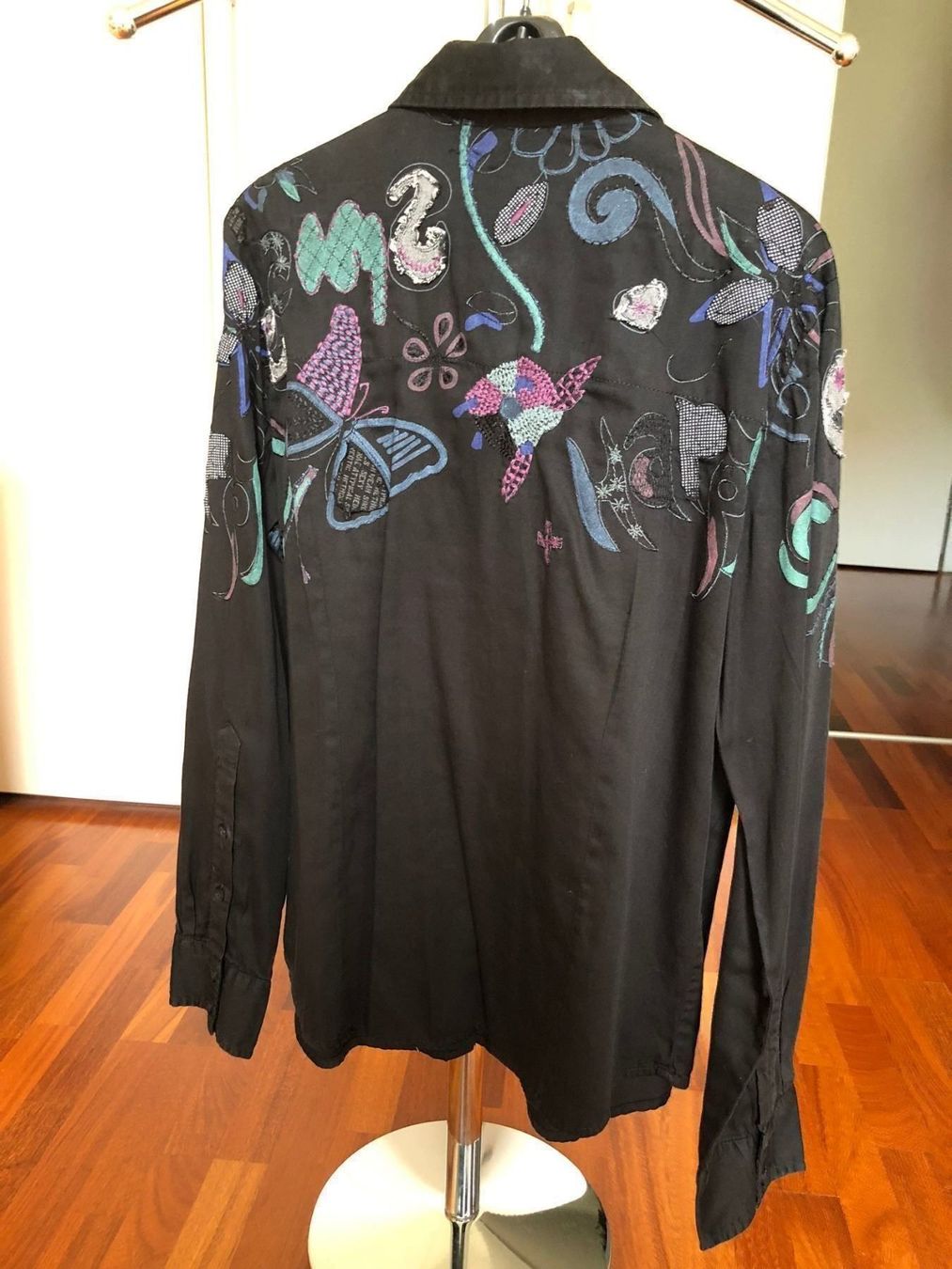 Camicette: Chemisier noir DESIGUAL – Usato da OBERENGSTRINGEN venduto da Lolo6316 1