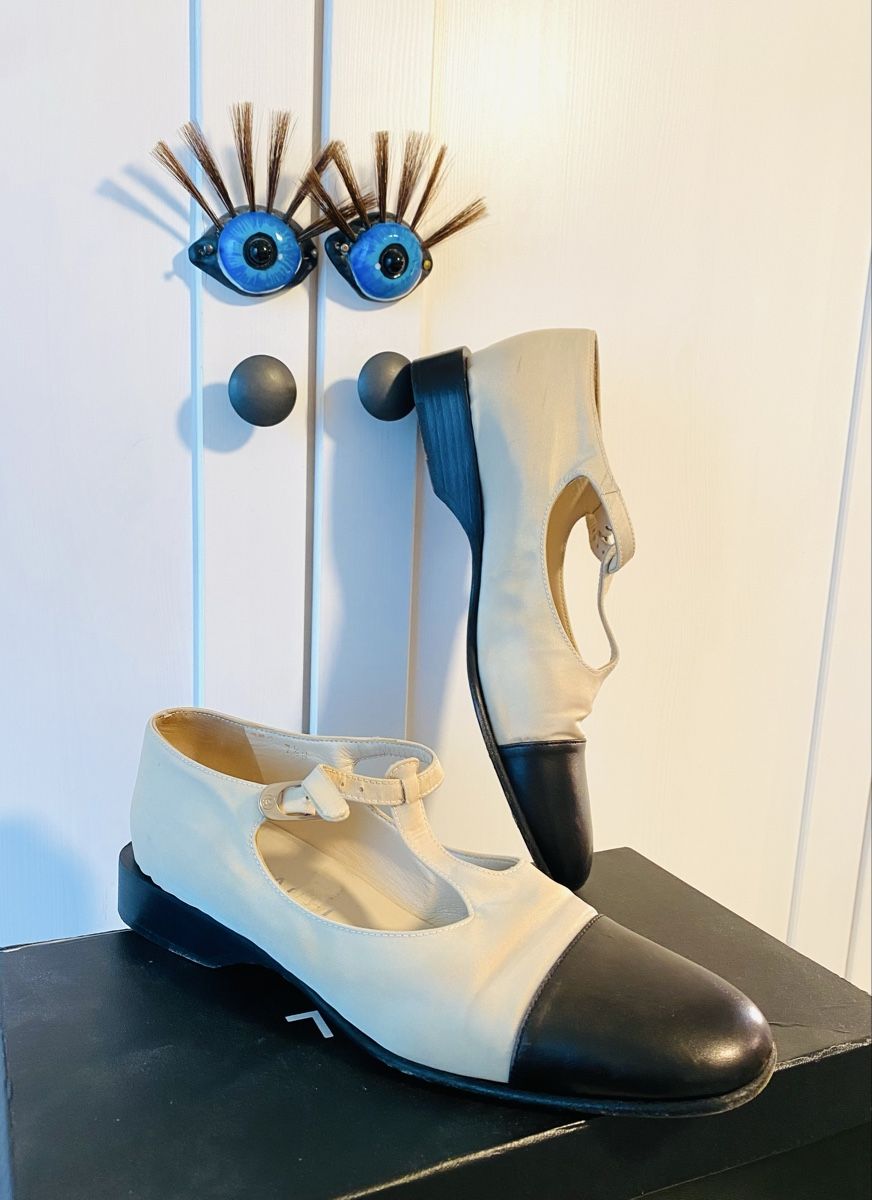 Chanel Scarpe da donna: CHANEL Mary Jane – Usato da zürich venduto da venezi