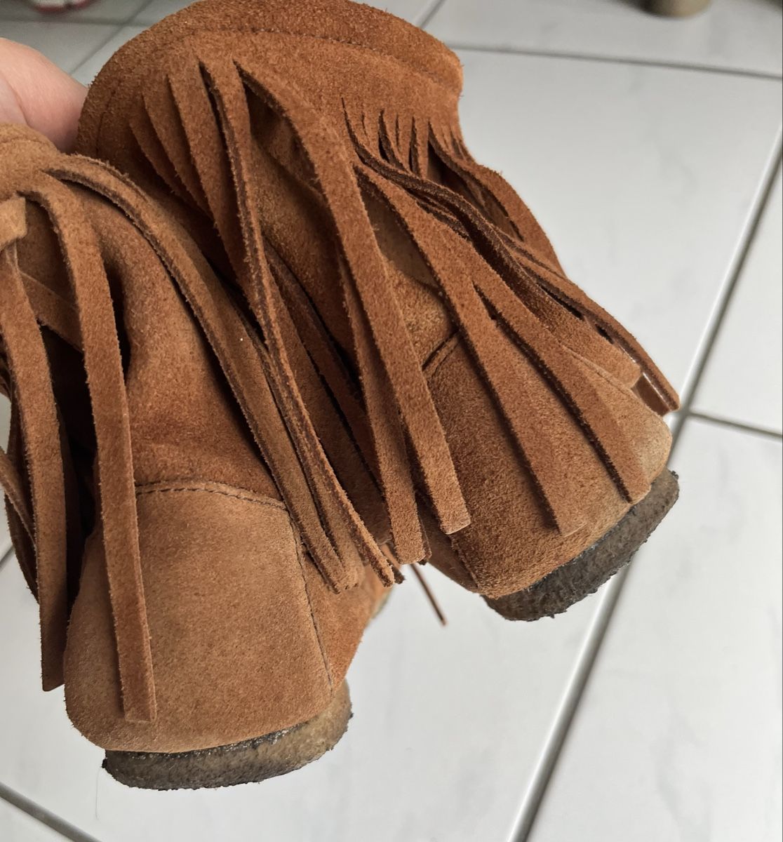 Pull&Bear Scarpe da donna: Braune Wildlederschuhe mit Fransen, Gr 39 – Usato da Basel venduto da JJ.Elena 4